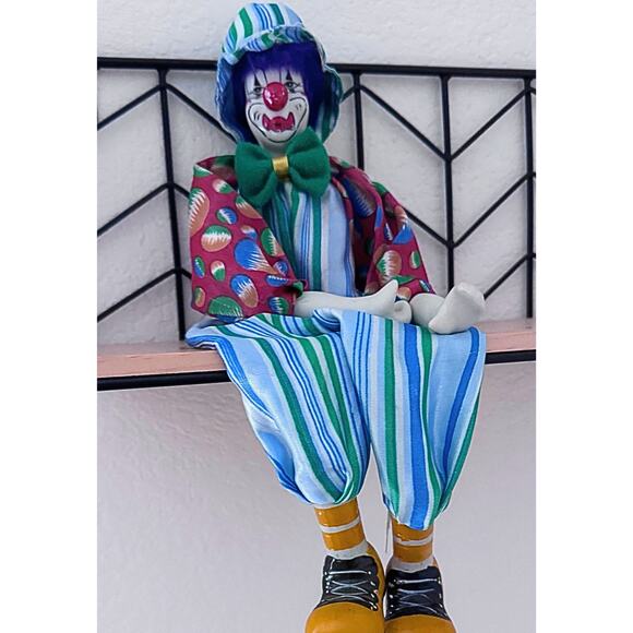 Vintage Porcelain Clown Doll – 14” - Picture 9 of 9